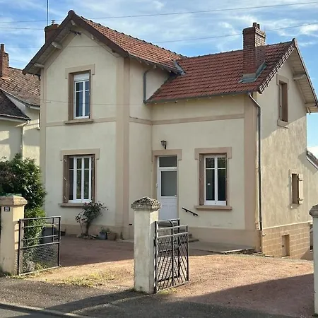 L'Albatros, Villa De Charme Familiale Classee 3 Etoiles Paray-le-Monial Exterior photo